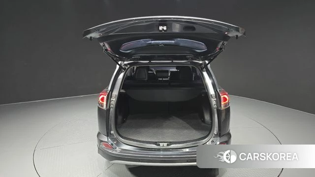 Toyota RAV4 id 4543452 из Кореи 27
