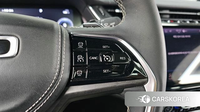 Jeep Grand Cherokee (WL) id 4186555 из Кореи 27