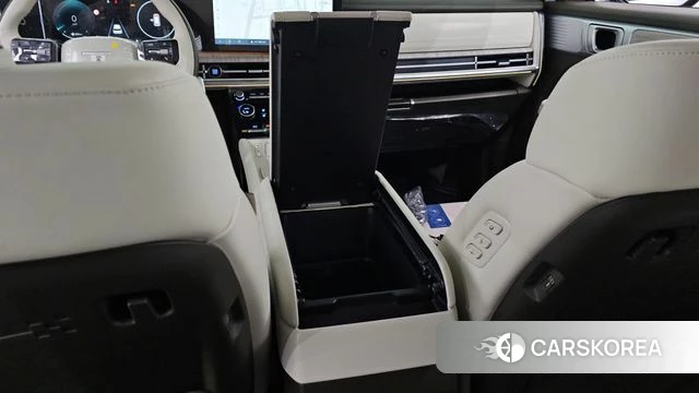 Hyundai Santa Fe (MX5) id 4739433 из Кореи 27