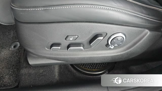 Genesis GV80 id 4665386 из Кореи 27