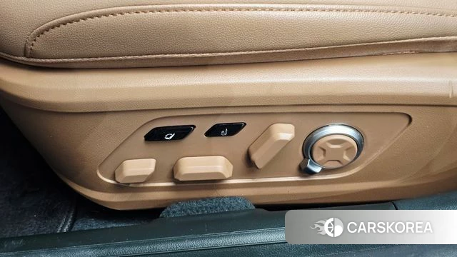 Hyundai Grandeur Hybrid (GN7) id 4584919 из Кореи 27