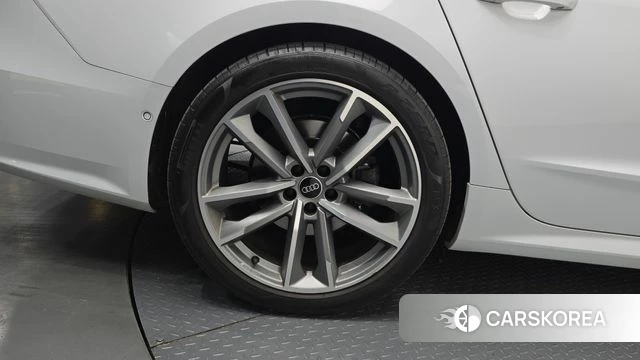 Audi A7 (4K) id 4518893 из Кореи 27
