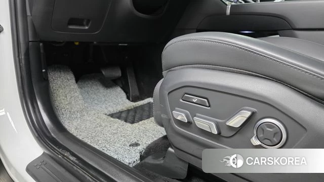 Hyundai Santa Fe (MX5) id 4432954 из Кореи 27