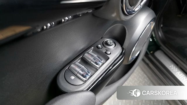Mini Cooper S id 4318117 из Кореи 27