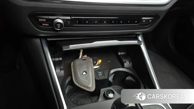 BMW 3 Series (G20) id 4268388 из Кореи 27