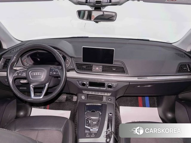Audi Q5L id 4234887 из Китая 27