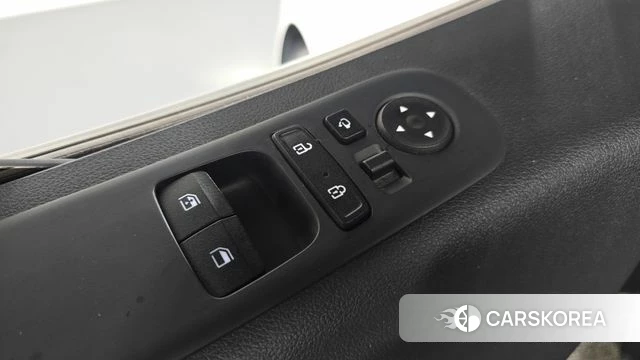 Hyundai Staria id 4687855 из Кореи 27