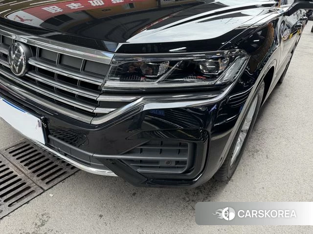 Volkswagen Touareg id 4271071 из Китая 27