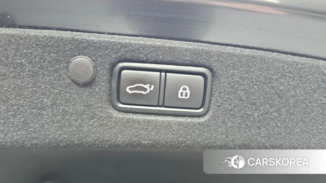 Hyundai The New Grandeur IG id 4732339 из Кореи 27
