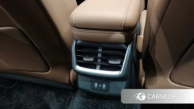 Hyundai Grandeur (GN7) id 4308278 из Кореи 27