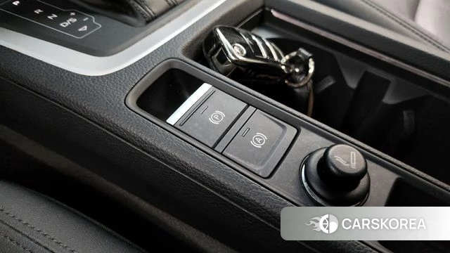 Audi Q3 (F3) id 4266915 из Кореи 27