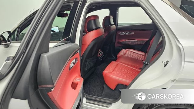 Genesis GV70 id 4835775 из Кореи 27