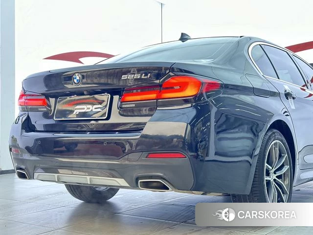 BMW 5 series id 4271703 из Китая 27