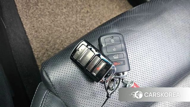 Kia Come New K7 id 4595380 из Кореи 27