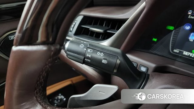 Lexus ES300h 7th generation id 4410934 из Кореи 27