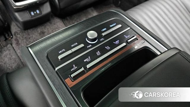 Hyundai Grandeur (GN7) id 4892953 из Кореи 27