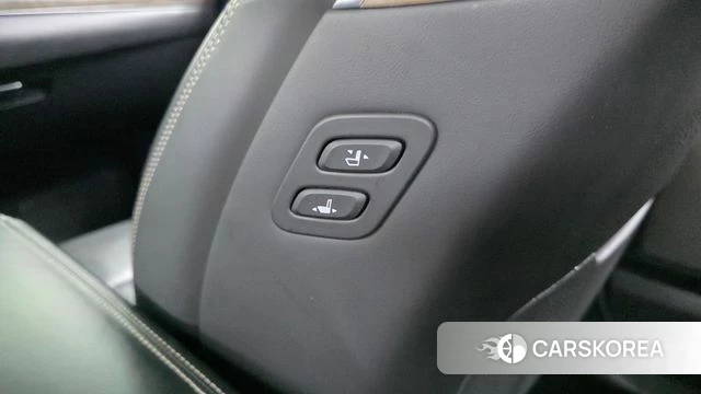 Genesis G90 id 4614920 из Кореи 27