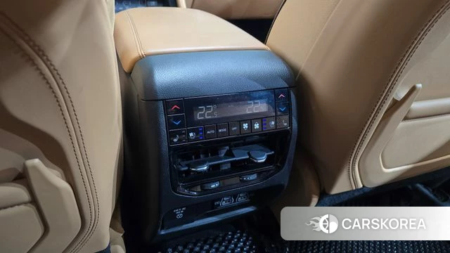 Jeep Grand Cherokee (WL) id 4401345 из Кореи 27