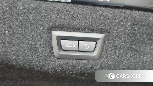 BMW 5 Series (G60) id 4539676 из Кореи 27