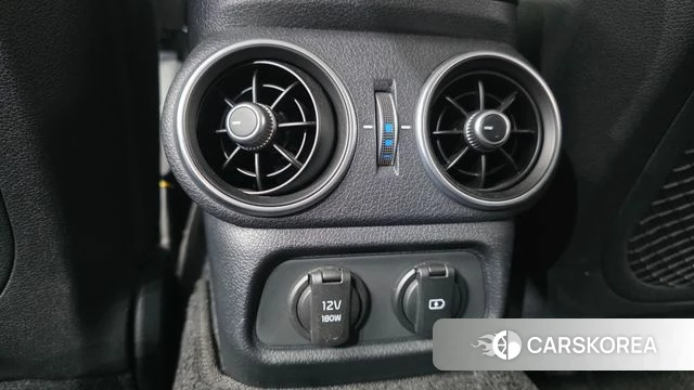 Kia Stinger id 4689462 из Кореи 27