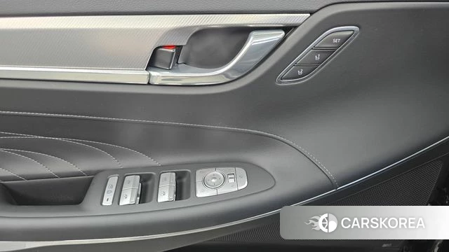 Hyundai The New Grandeur IG id 4780387 из Кореи 27