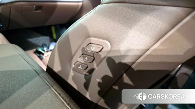 Hyundai Grandeur Hybrid (GN7) id 4421501 из Кореи 27