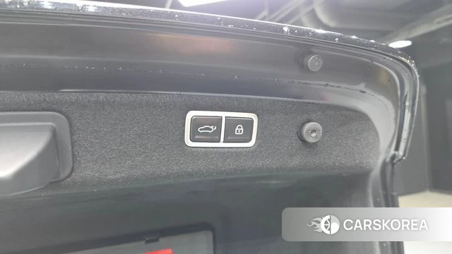 Genesis The New G70 id 4350667 из Кореи 27
