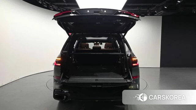 BMW X7 (G07) id 4729579 из Кореи 27