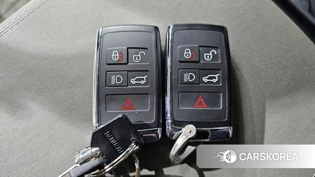 Land Rover Defender (L663) id 4396819 из Кореи 27