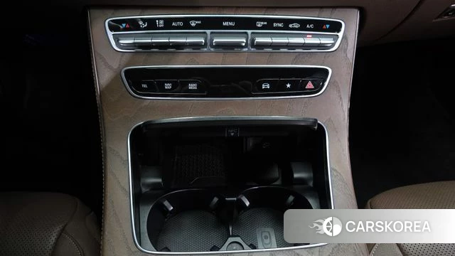 Mercedes-Benz E-Class W213 id 4697642 из Кореи 27
