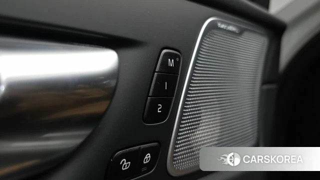 Volvo XC60 second Generation id 4687368 из Кореи 27