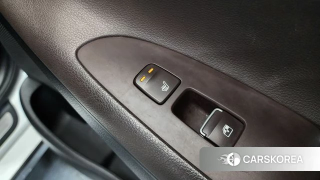 Hyundai The New Grandeur IG id 4310430 из Кореи 27