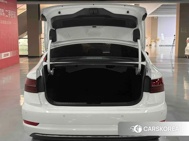 Volkswagen Sagitar id 4353245 из Китая 27