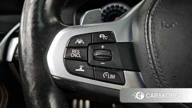 BMW 5 Series (G30) id 4378079 из Кореи 27
