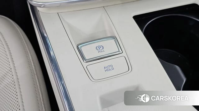 Hyundai The New Grandeur IG id 4764288 из Кореи 27