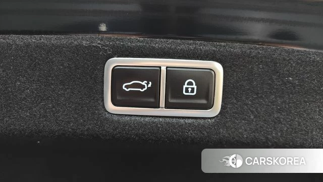 Hyundai Grandeur (GN7) id 4905297 из Кореи 27