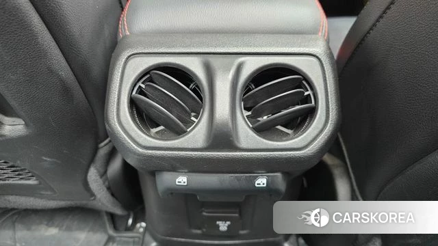 Jeep Wrangler (JL) id 4317001 из Кореи 27