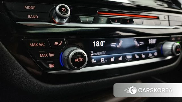 BMW 5 Series (G30) id 4203982 из Кореи 27