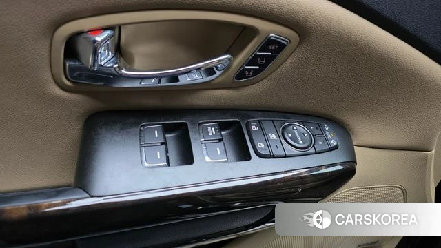 Kia The New Carnival id 4371530 из Кореи 27