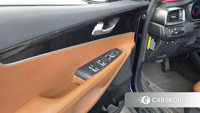 Kia The New Sorento id 4197199 из Кореи 27