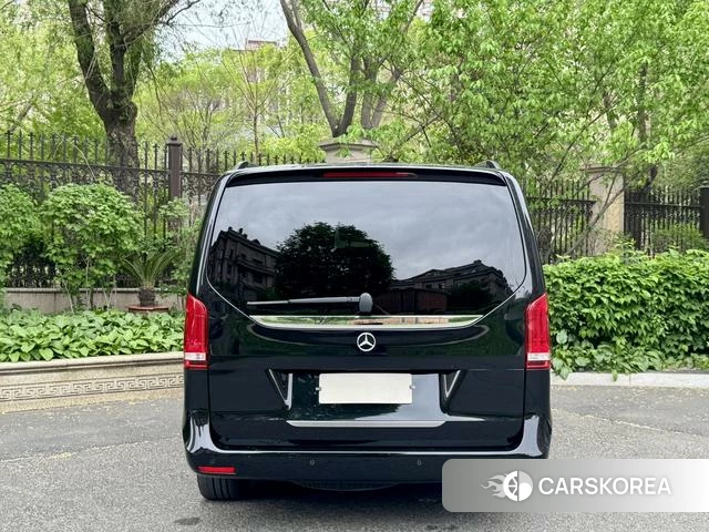 Mercedes-Benz V-class id 4387339 из Китая 27