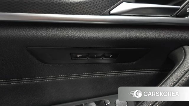 BMW 5 Series (G30) id 4783711 из Кореи 27