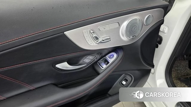 Mercedes-Benz C-Class W205 id 4613969 из Кореи 27