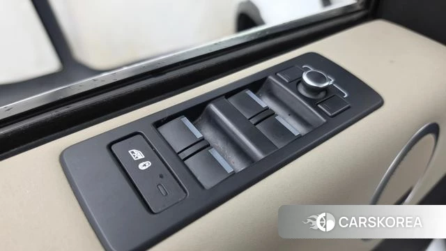 Land Rover Discovery 5 id 4718091 из Кореи 27