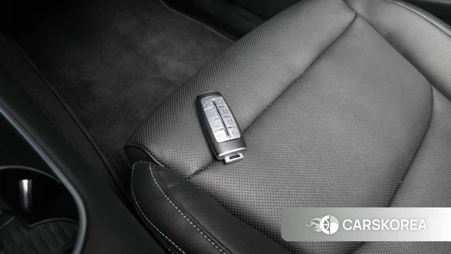 Genesis GV70 id 4283512 из Кореи 27