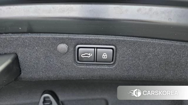 Hyundai The New Grandeur IG id 4632484 из Кореи 27