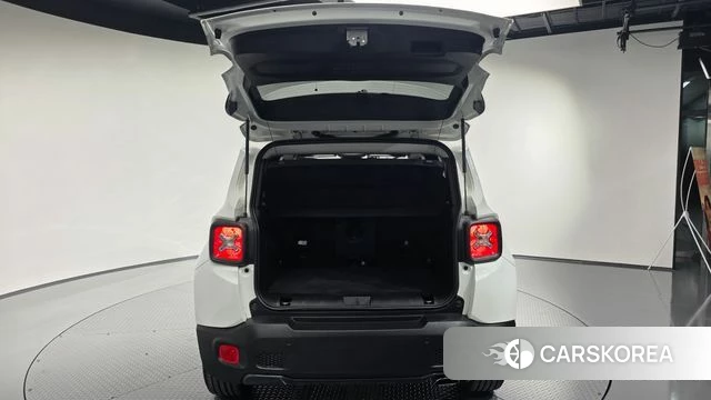 Jeep Renegade id 4549666 из Кореи 27