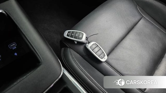 Hyundai The New Grandeur IG id 4304228 из Кореи 27
