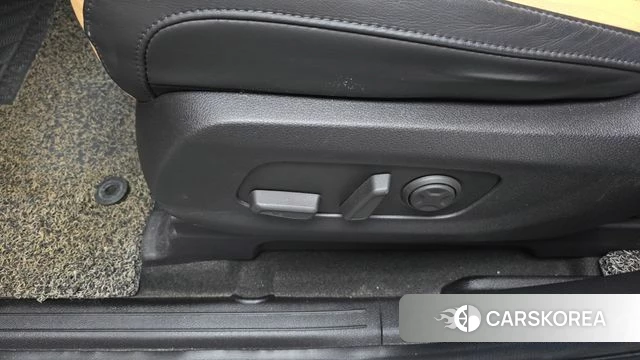 Kia Carnival 4th generation id 4202526 из Кореи 27