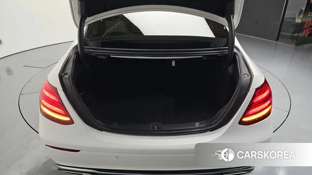 Mercedes-Benz E-Class W213 id 4318077 из Кореи 27